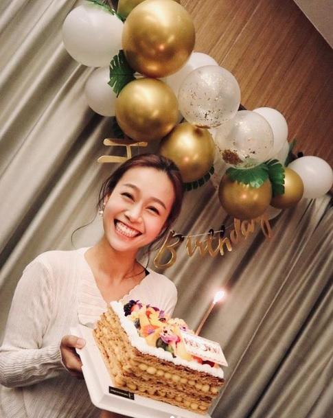 黃心穎幾乎停了所有娛樂圈工作,但投資有道,經濟狀況良好。