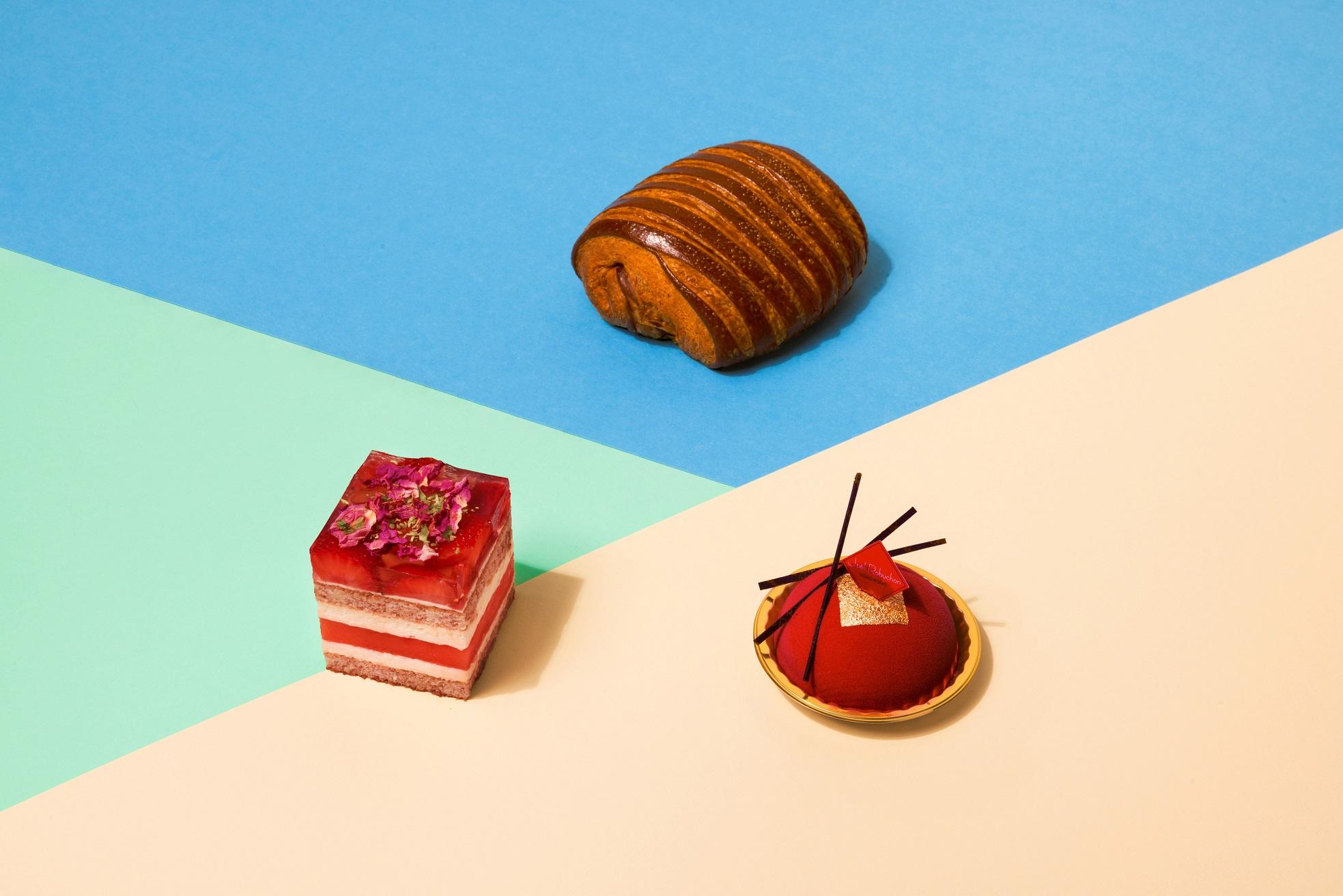 特選甜點組合 1│當文歷餅店 by Dominique Ansel 法式甜酥麵包 (HK$38)、LIFETASTIC PATISSERIE 件裝蛋糕 (HK$78)、Le Salon de Thé de Joël Robuchon 件裝蛋糕 (HK$65)