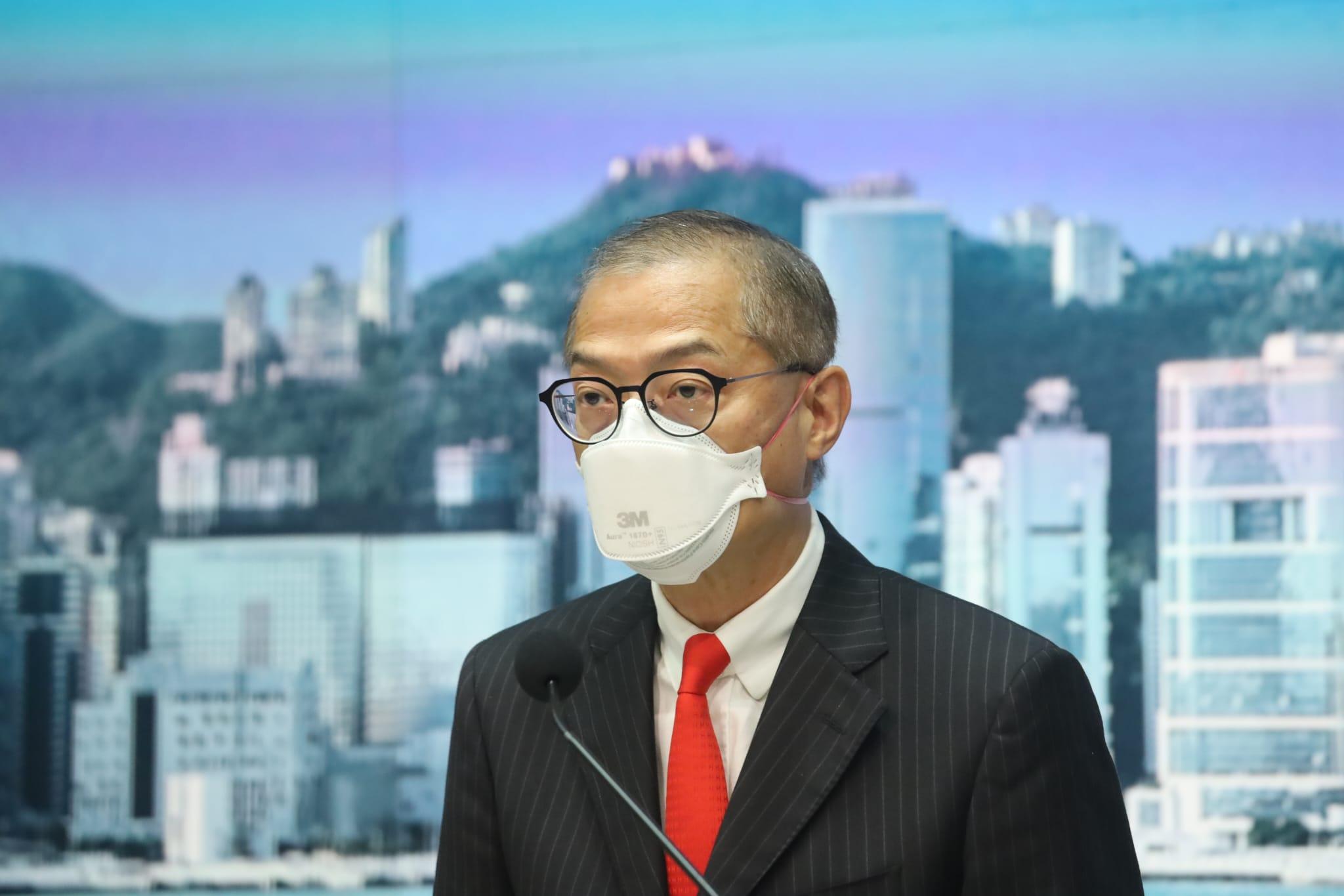 盧寵茂稱「安心出行」研實名制,並加入「紅黃碼」是為了辦別確診人士,而非為了追蹤。(鍾式明攝)