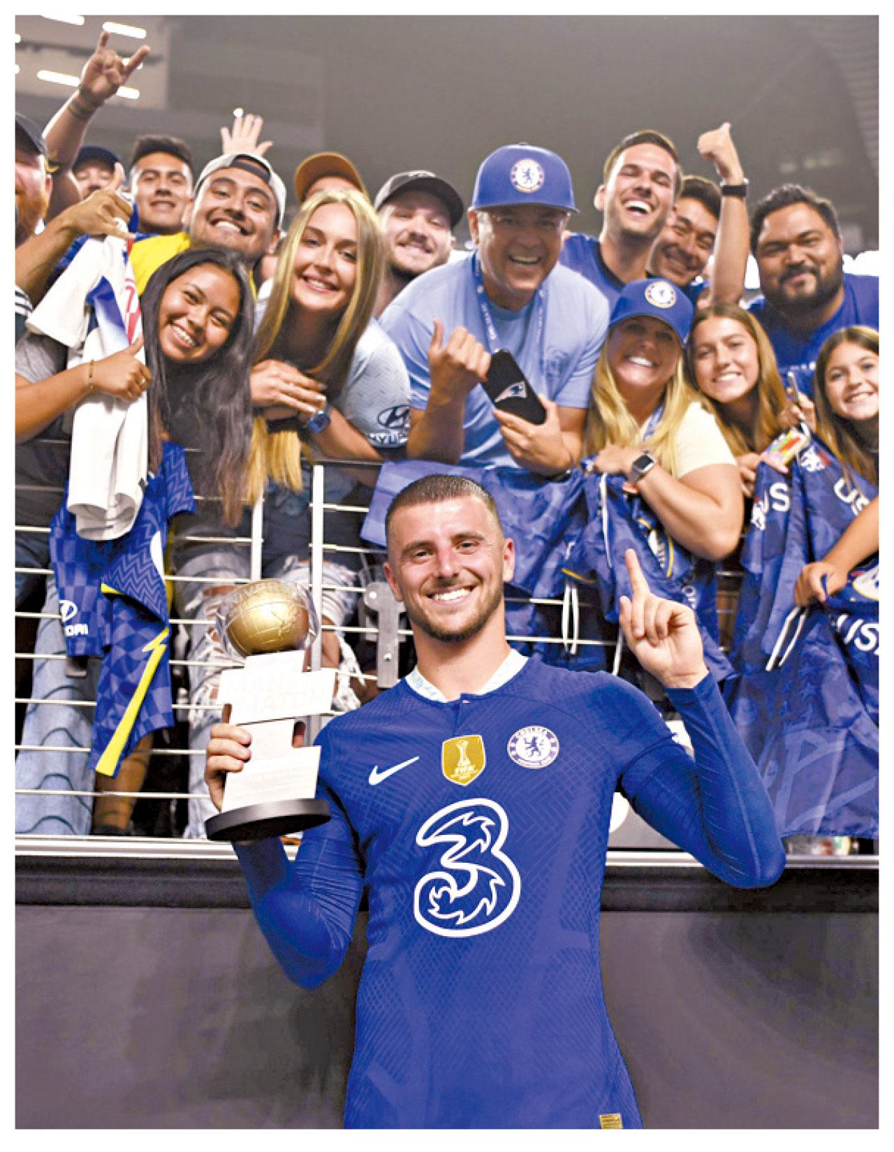 阿仙奴車路士齊響勝鼓 耶穌仔搶鏡