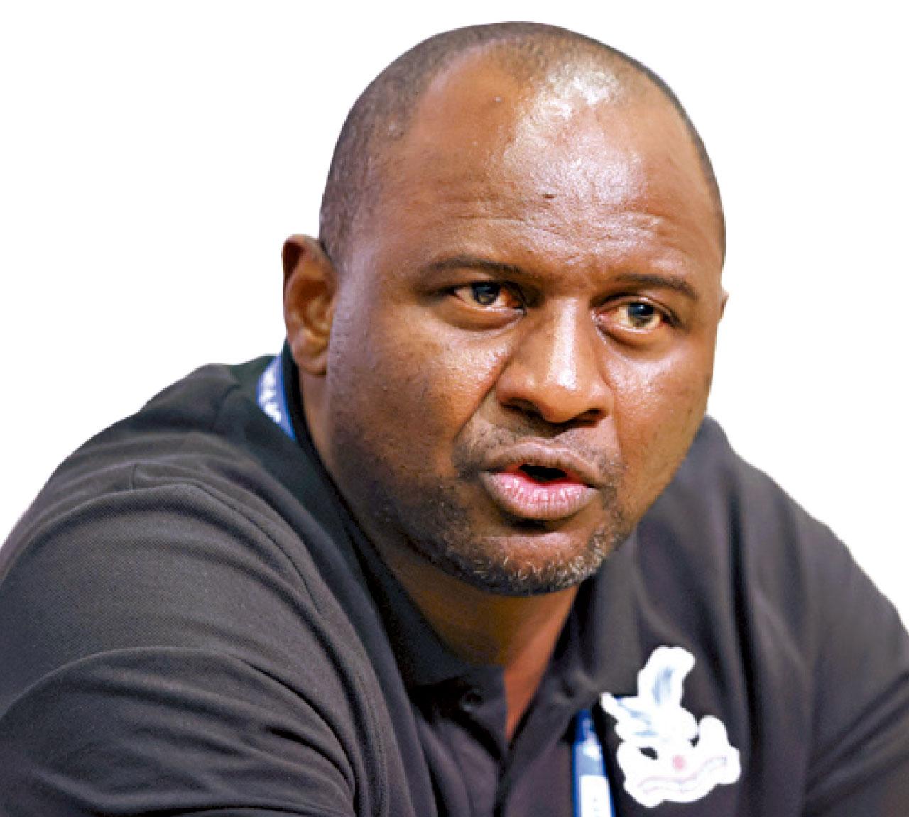 鋒線漸見威力 曼聯搵水晶磨劍復仇