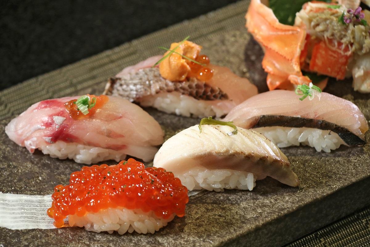 以珍稀漁產為主題,由日本豐洲直送多款頂級魚鮮