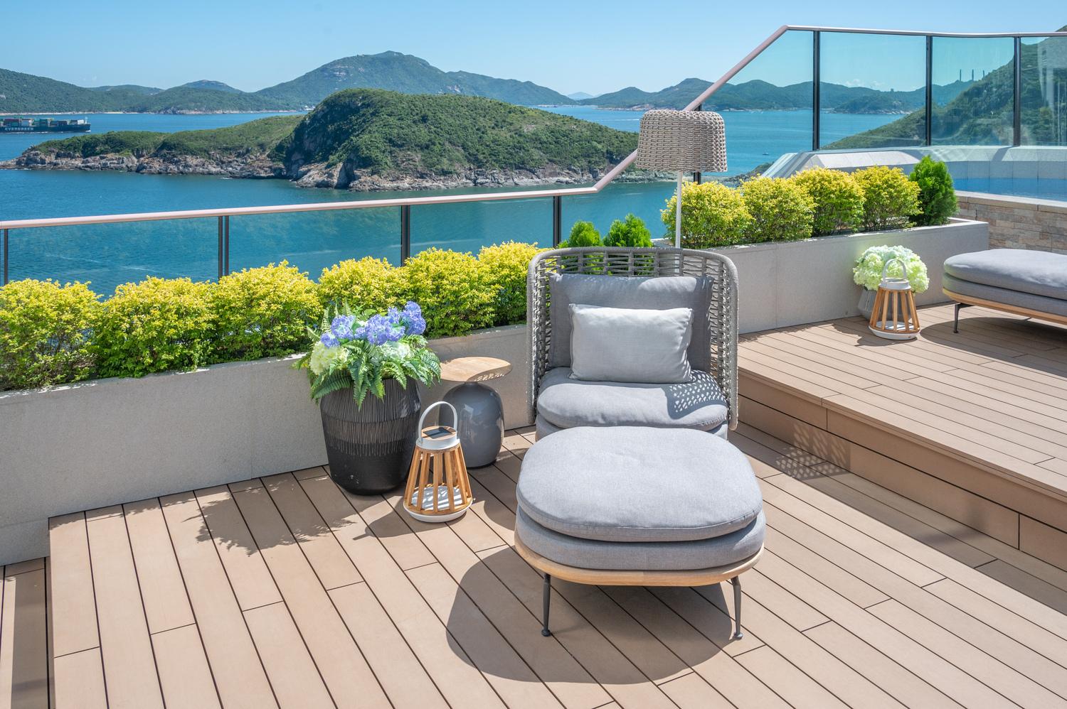 擁有私人花園及露台。