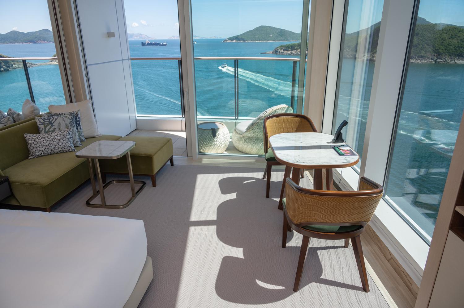 露台全海景客房坐擁270度迷人海景。