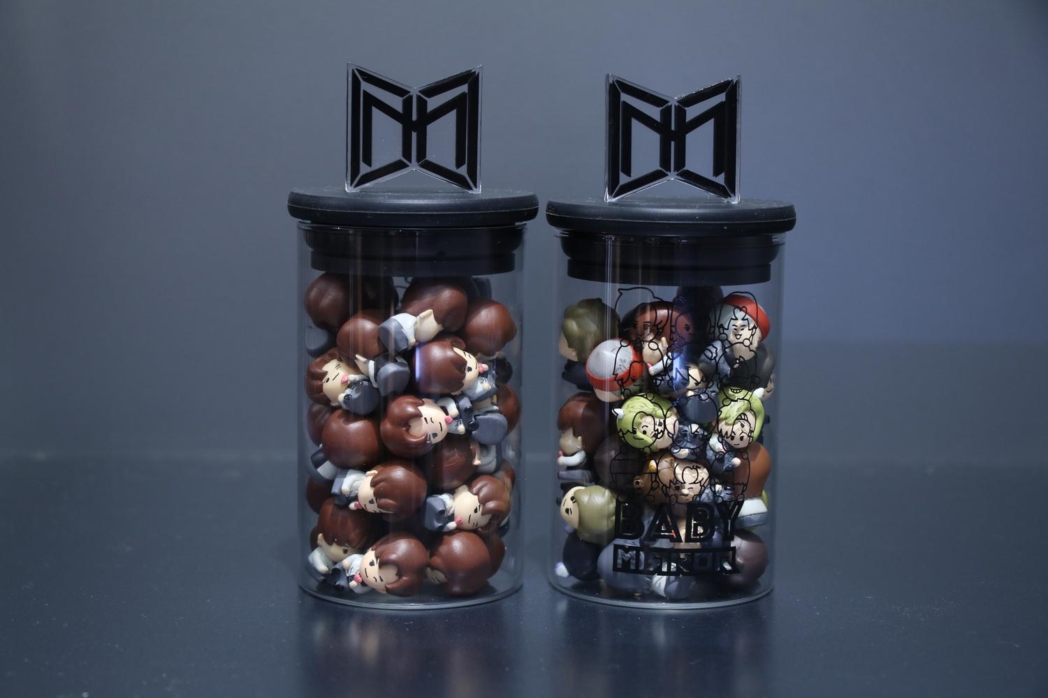 想一次過儲齊12個成員,又或者整樽都是同一個成員都可以!