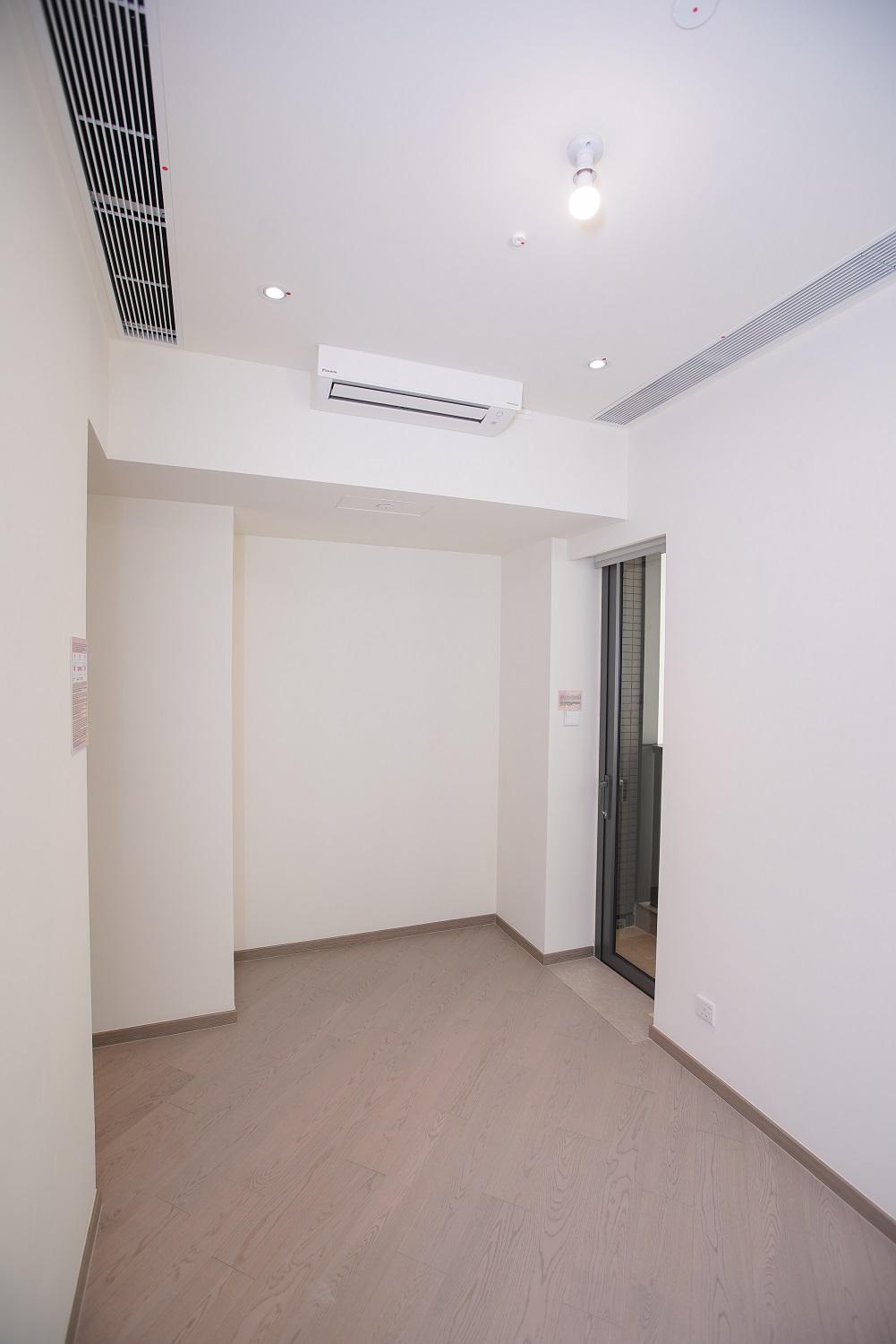 屯門新盤|NOVO LAND三房示位即睇!開放式廚房連玻璃趟門美觀實用