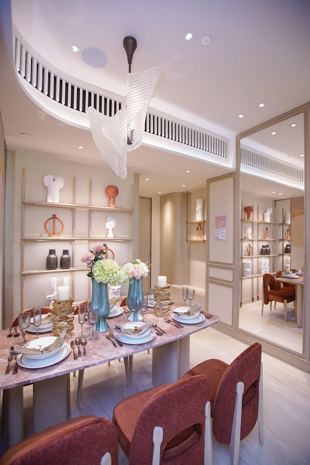 屯門新盤|NOVO LAND三房示位即睇!開放式廚房連玻璃趟門美觀實用