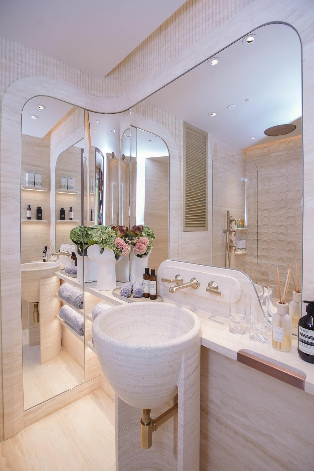 屯門新盤|NOVO LAND三房示位即睇!開放式廚房連玻璃趟門美觀實用