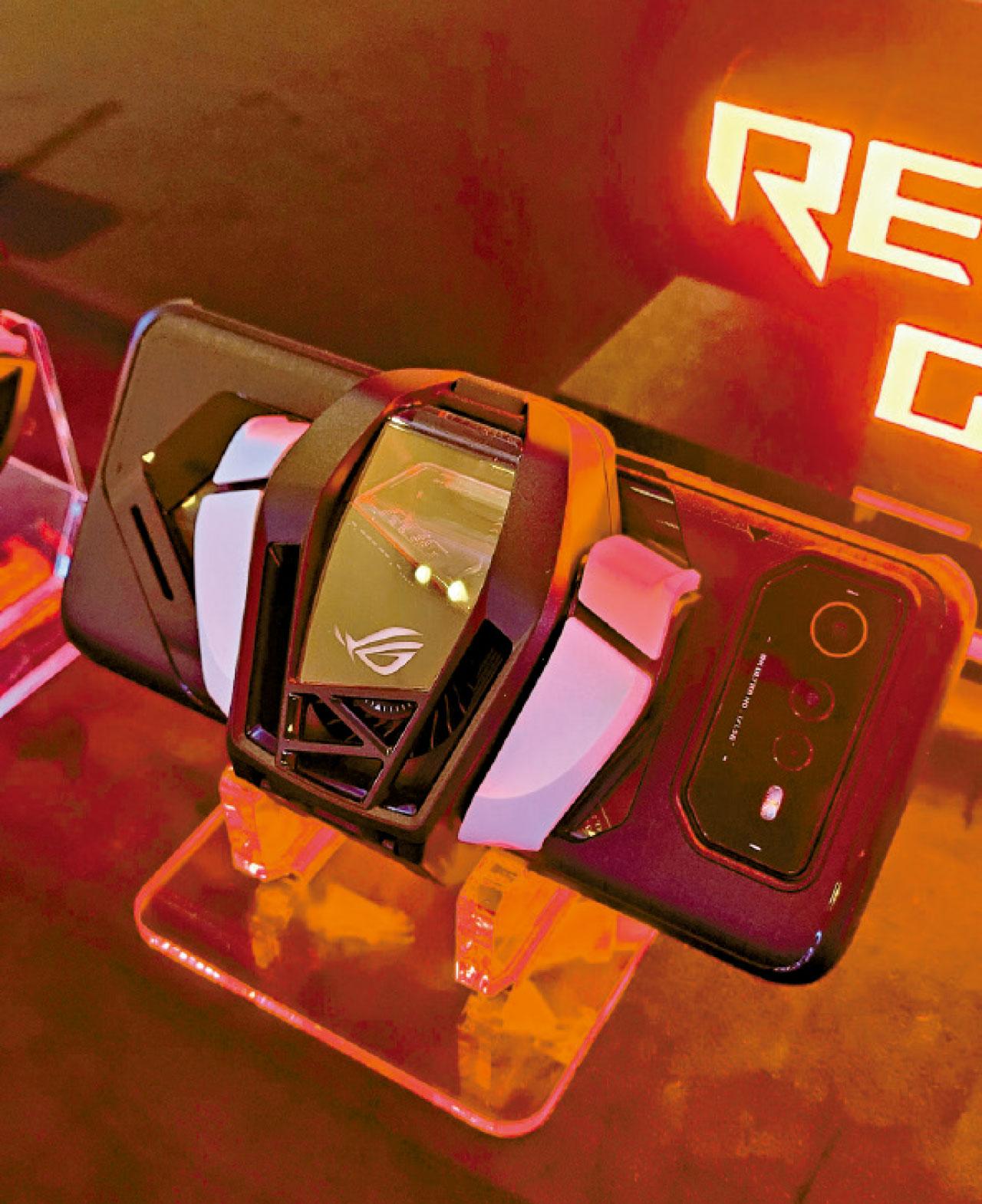 GameCool 6無死角散熱 AirTrigger 6增體感 戰鬥昇華ROG Phone 6/6 Pro