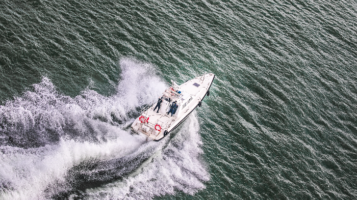 廣東警方、海關今年聯合嚴打走私、偷渡,進一步鞏固新冠疫情「外防輸入」防線。