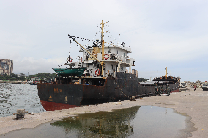 涉嫌走私的船隻。(互聯網)