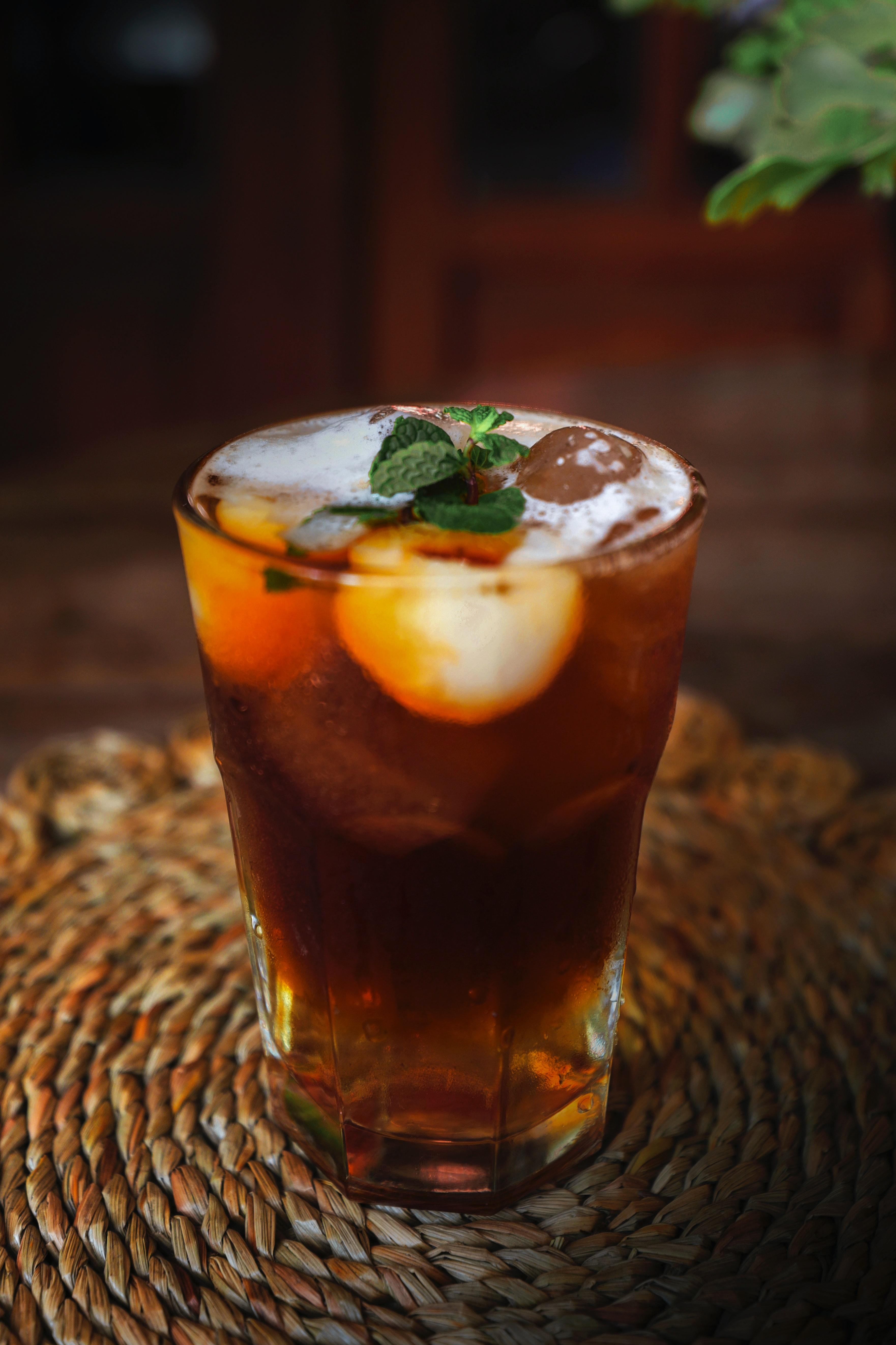 夏天便是荔枝盛產的季節,用來製作水果冷泡茶一流。