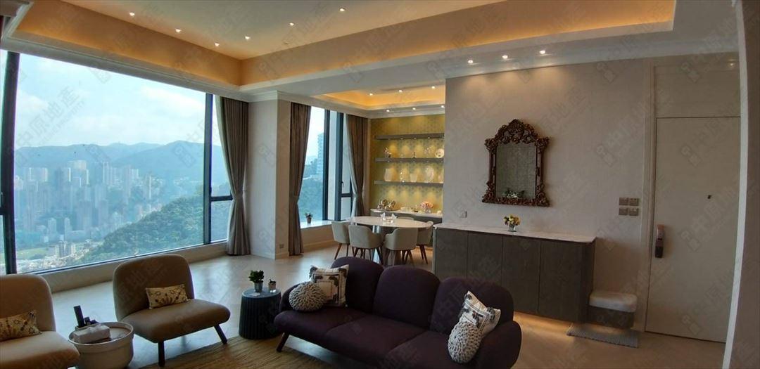 山頂道8號2座中層B室大廳。(代理提供相片)