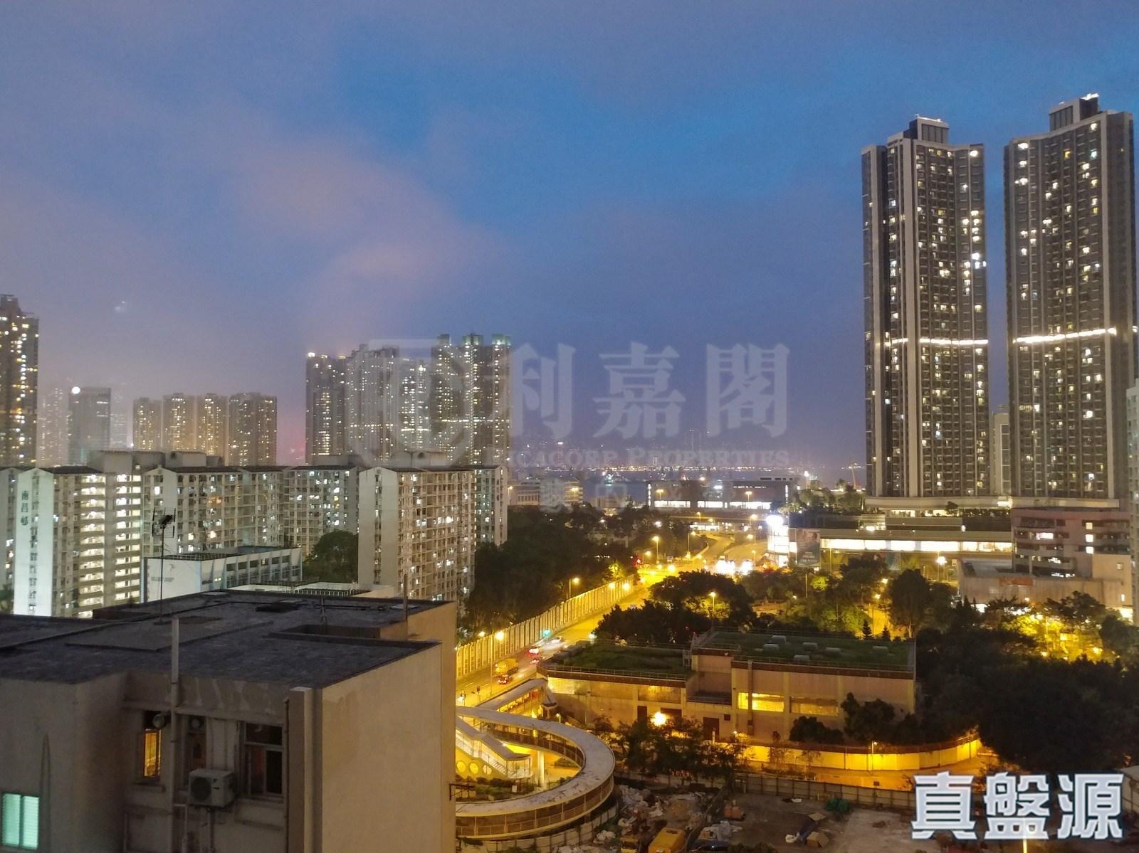 單位的夜景亦吸引,環境清靜。