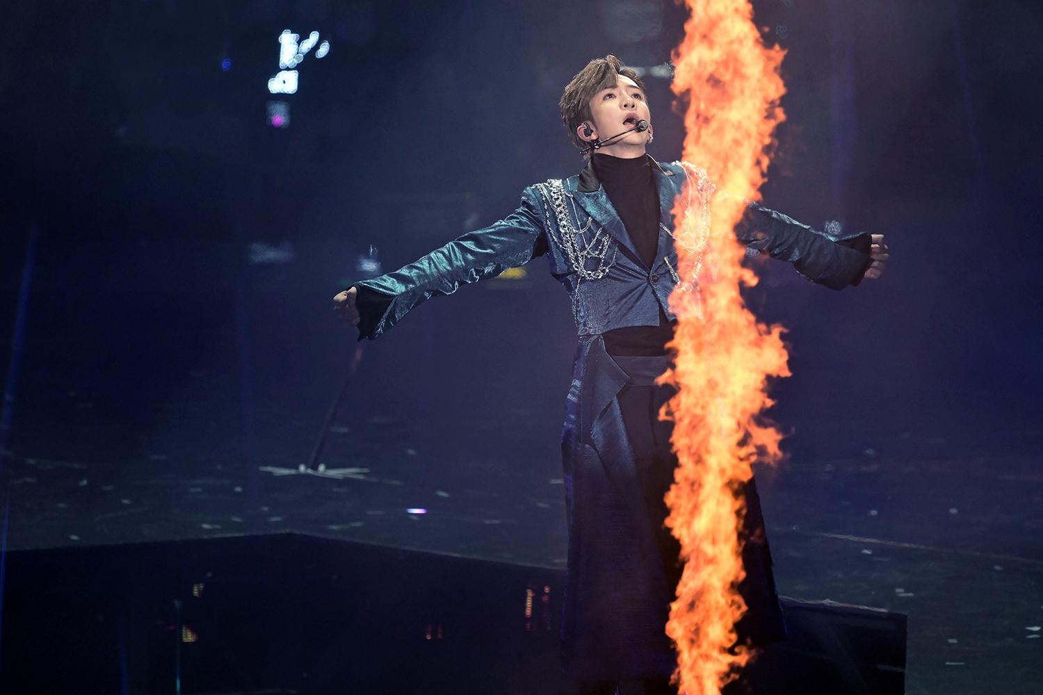 阿姐認為Anson Lo向後倒的動作頗危險,需做足安全措拖。