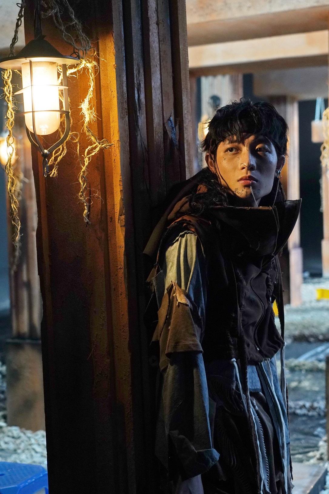 Ben形容新歌壯烈和淒美。