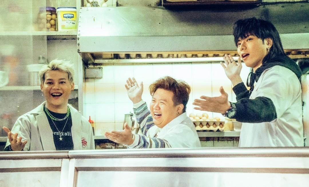 《闔家辣》有多段片尾彩蛋,ERROR三子亦會驚喜現身。