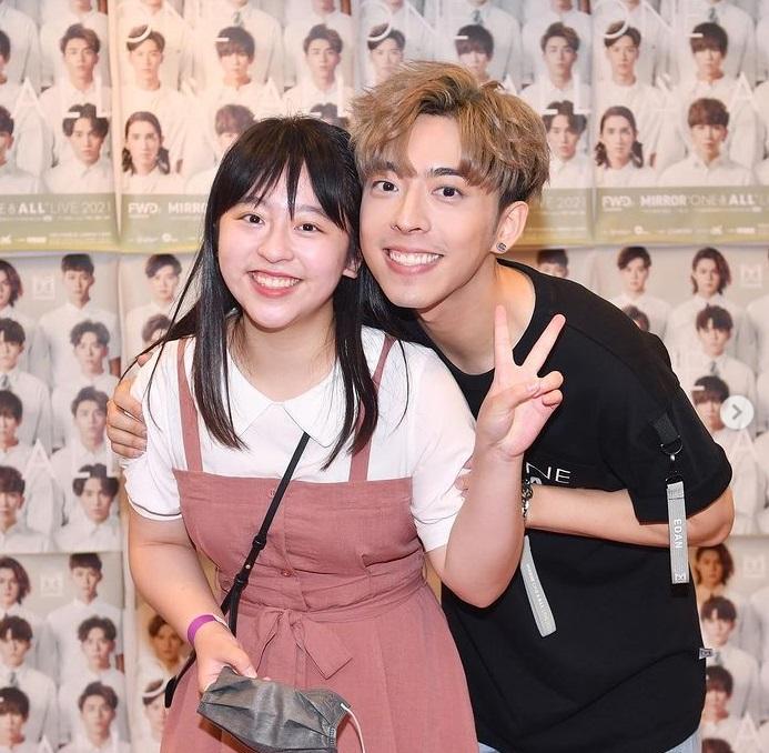 去年MIRROR演唱會,小如也有入場支持Edan。