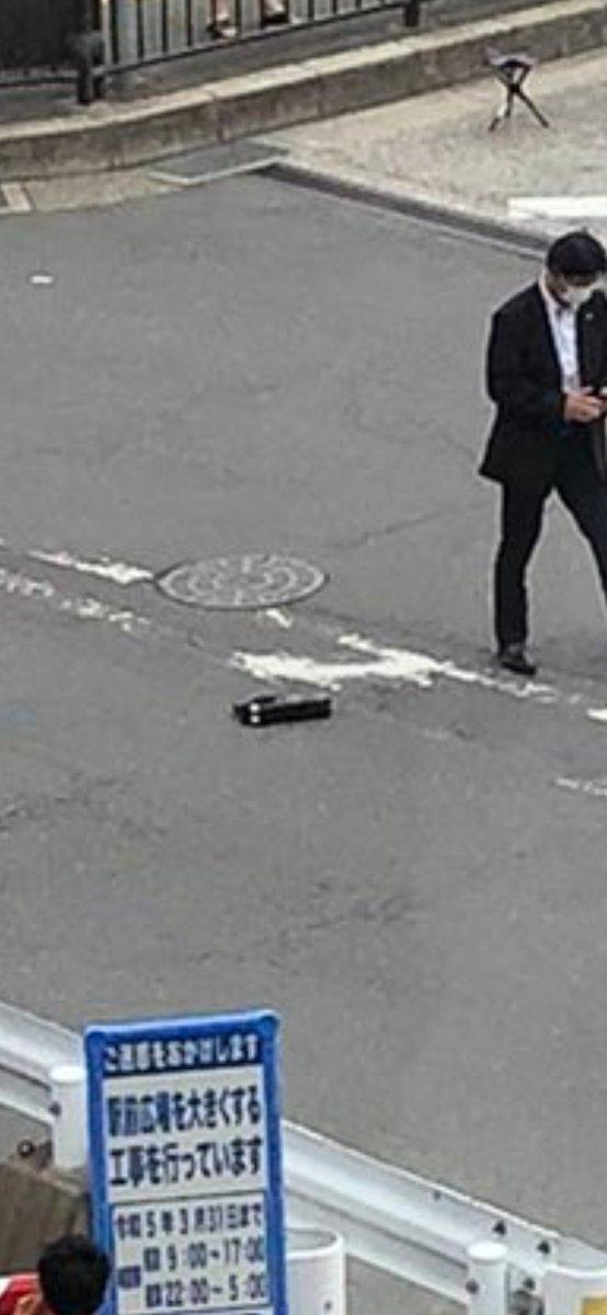 兇手疑使用的短管散彈槍。(Twitter圖片)