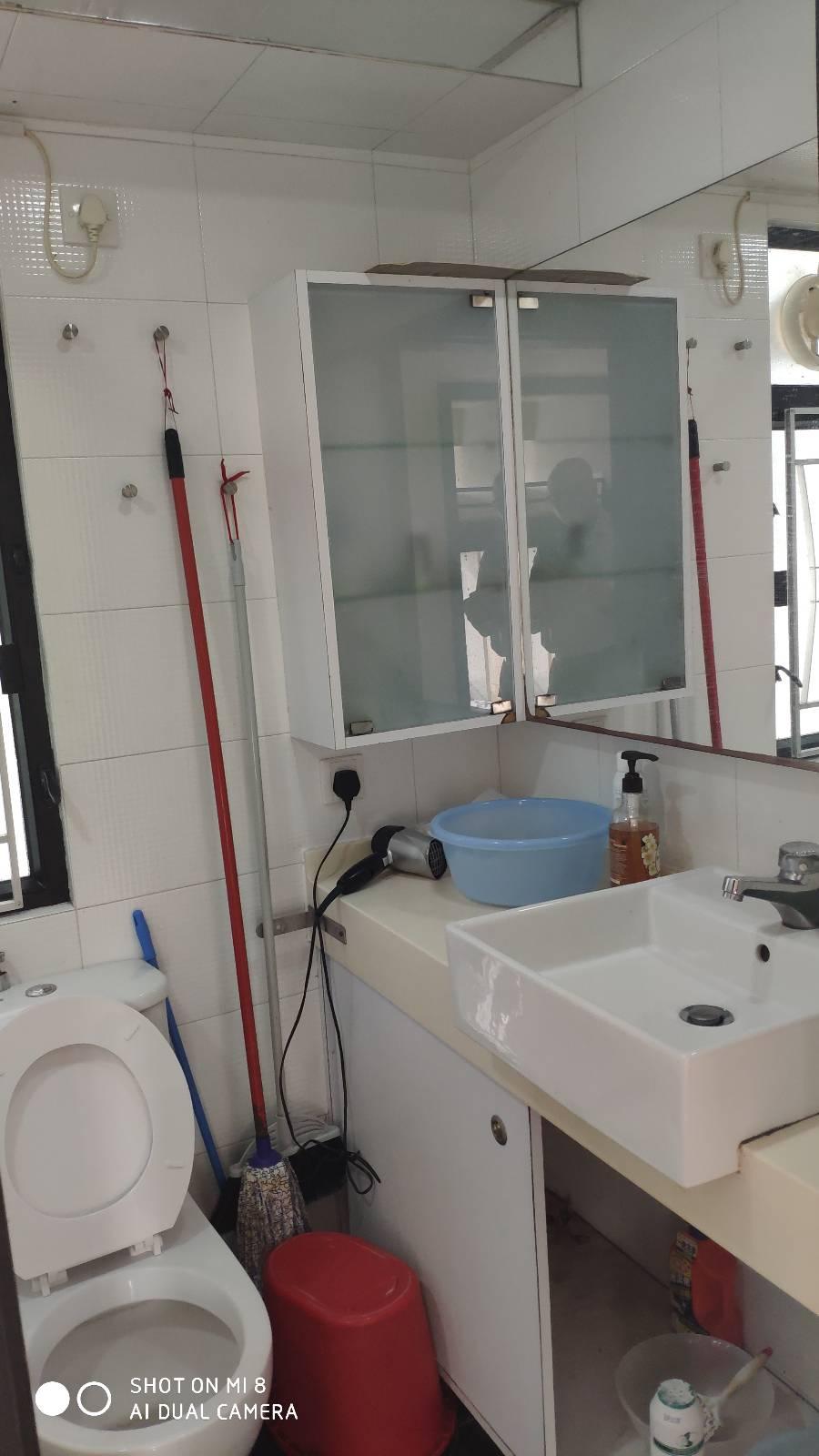 浴室裝修整齊乾淨。