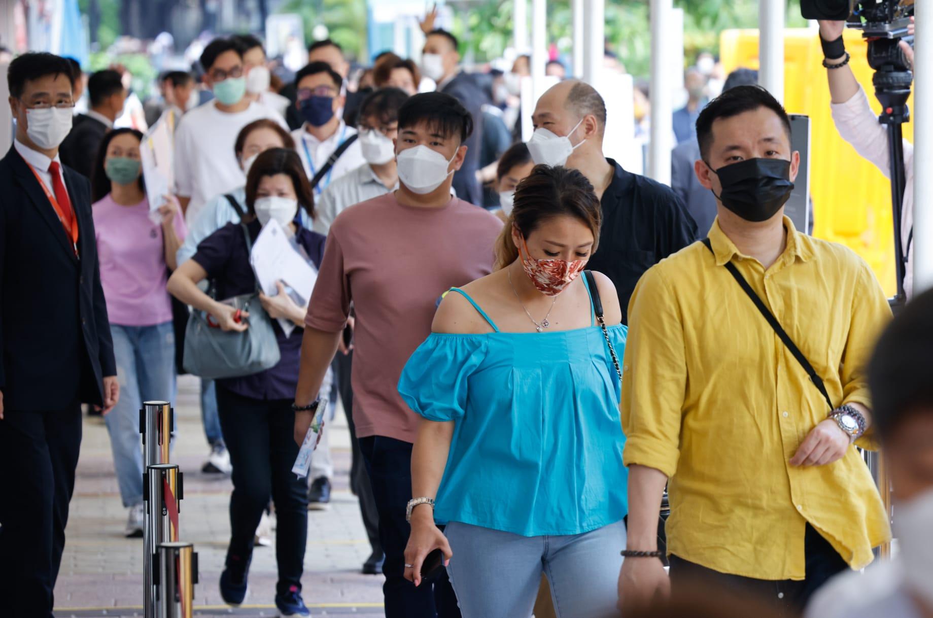 將軍澳日出康城第11期發展項目凱柏峰I,今日展開次輪銷售238伙,開售3小時已速沽219伙,銷情理想。(蘇文傑攝)