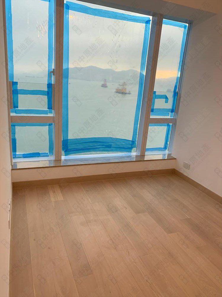 房間亦望海景,設落地大窗,景色吸引。(代理提供相片)