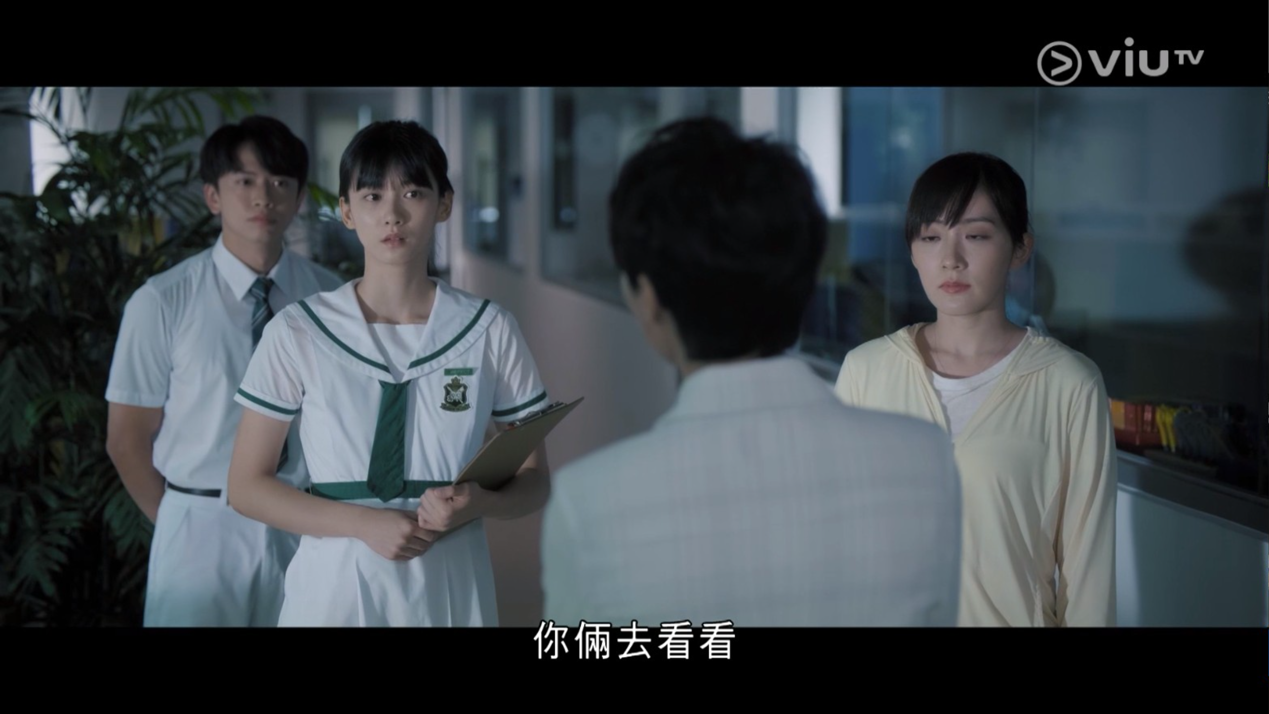 校長亦都非常不客氣,令袁澧林大感無奈。