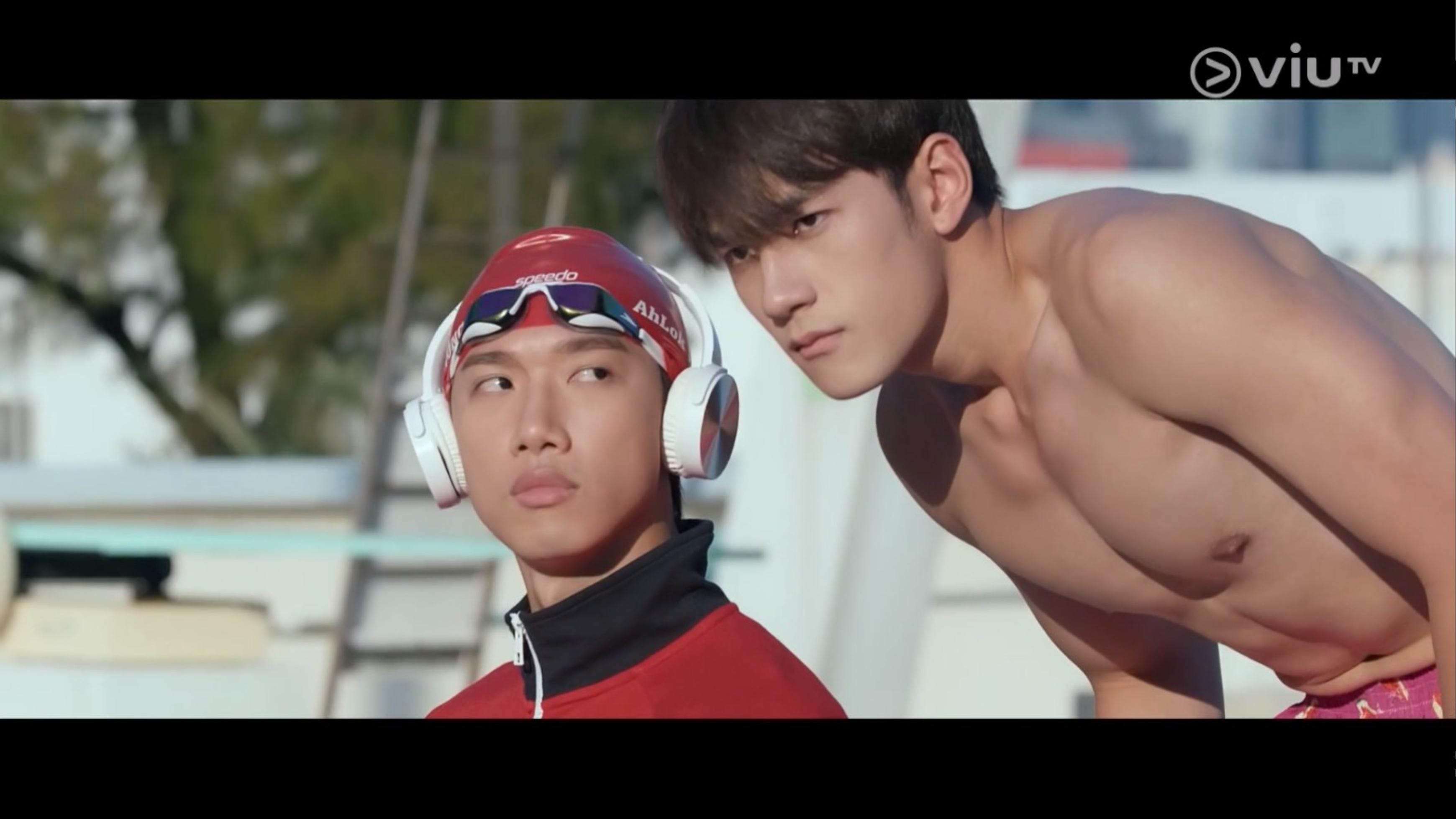 魏浚笙不時走到Stanley身旁。