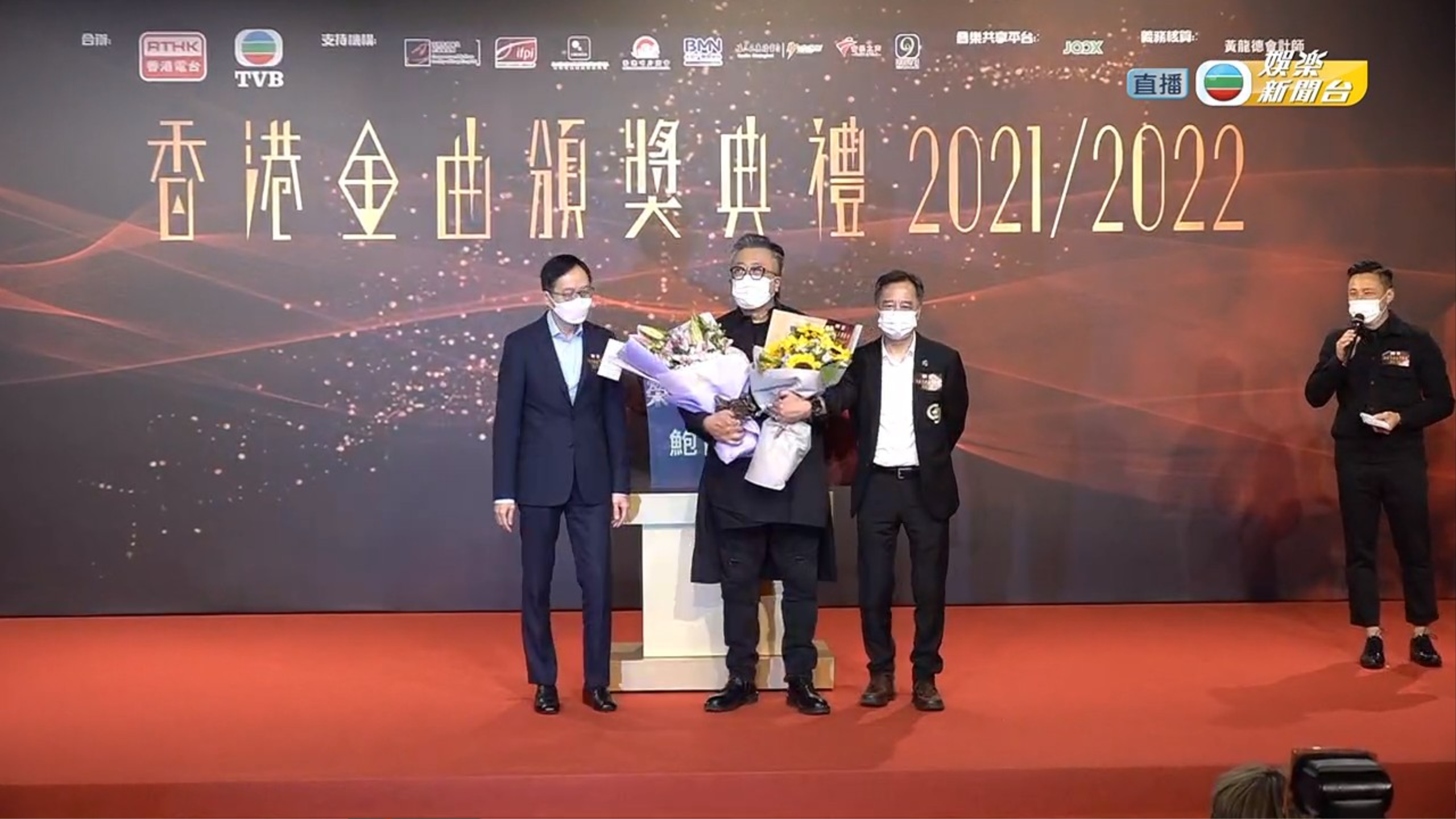 鮑比達獲頒「金曲榮譽大奬」。