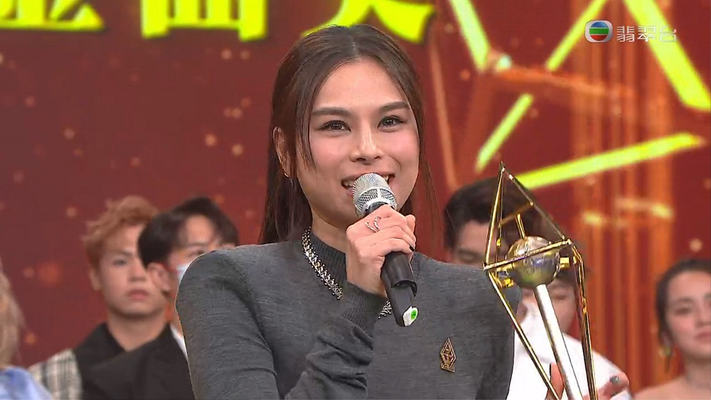 Gin Lee終於憑《日出時讓街燈安睡》獲得獎項。