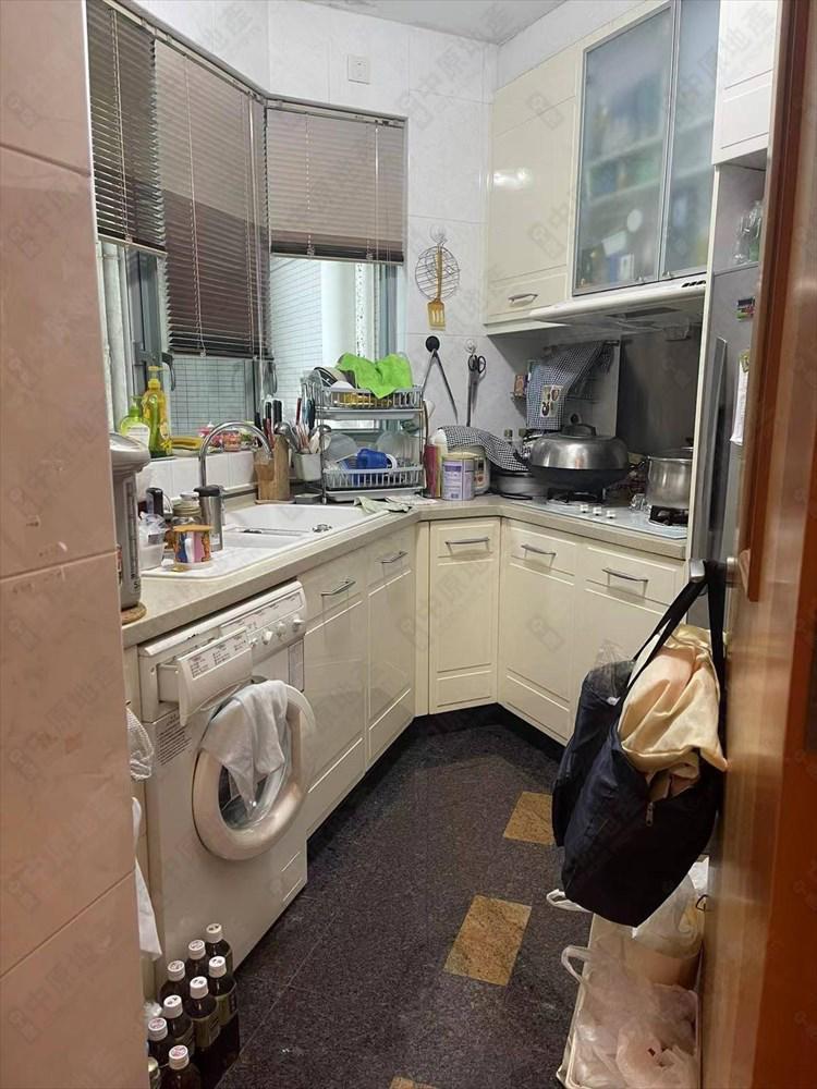 二手成交|有相!將軍澳業主劈200萬沽三房 代理:較上月同類賣平1球