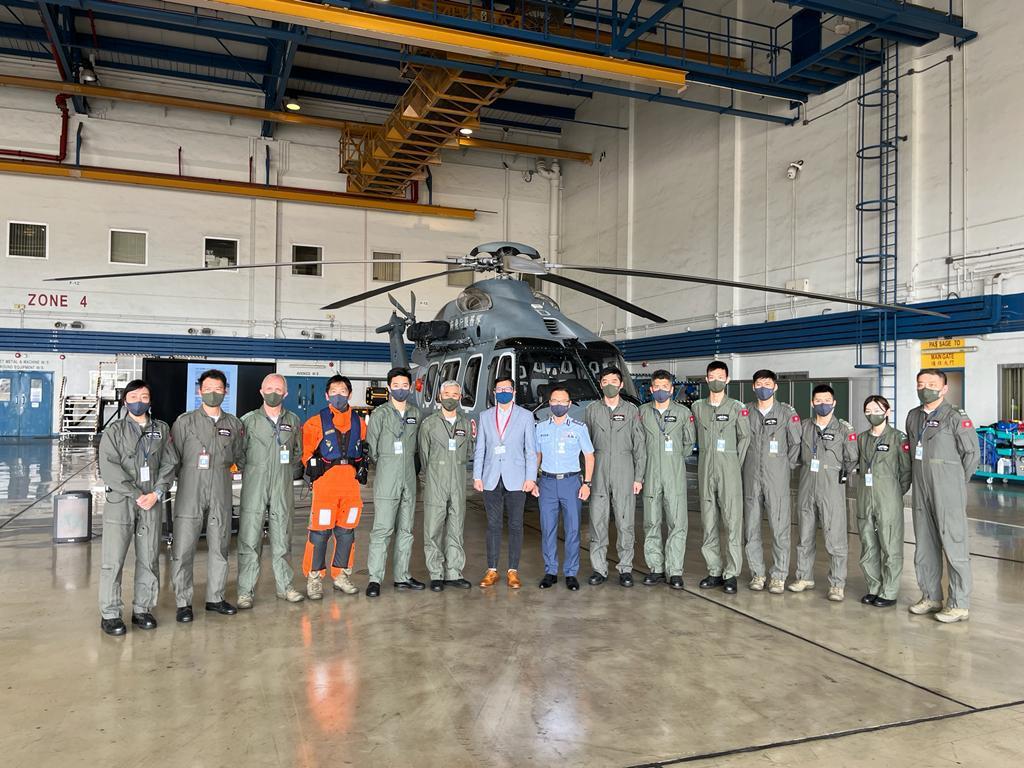 鄧炳強, 政府飛行服務隊