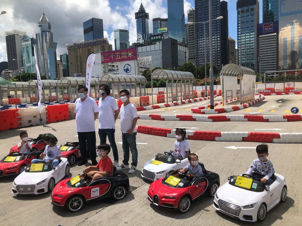 灣仔「HarbourChill海濱休閒站」提供「維港兒童自駕遊」活動。