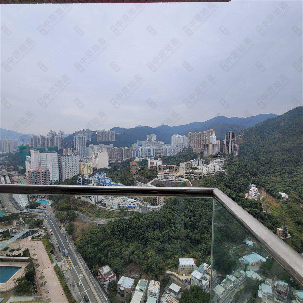 二手樓成交|有相!97年金融風暴前入市駿景園三房 現倍賺離場