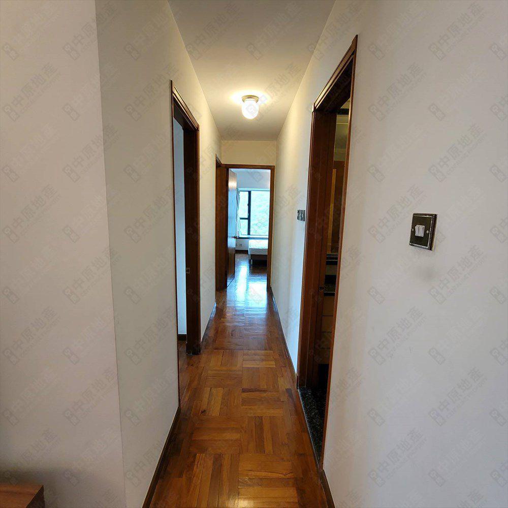 二手樓成交|有相!97年金融風暴前入市駿景園三房 現倍賺離場