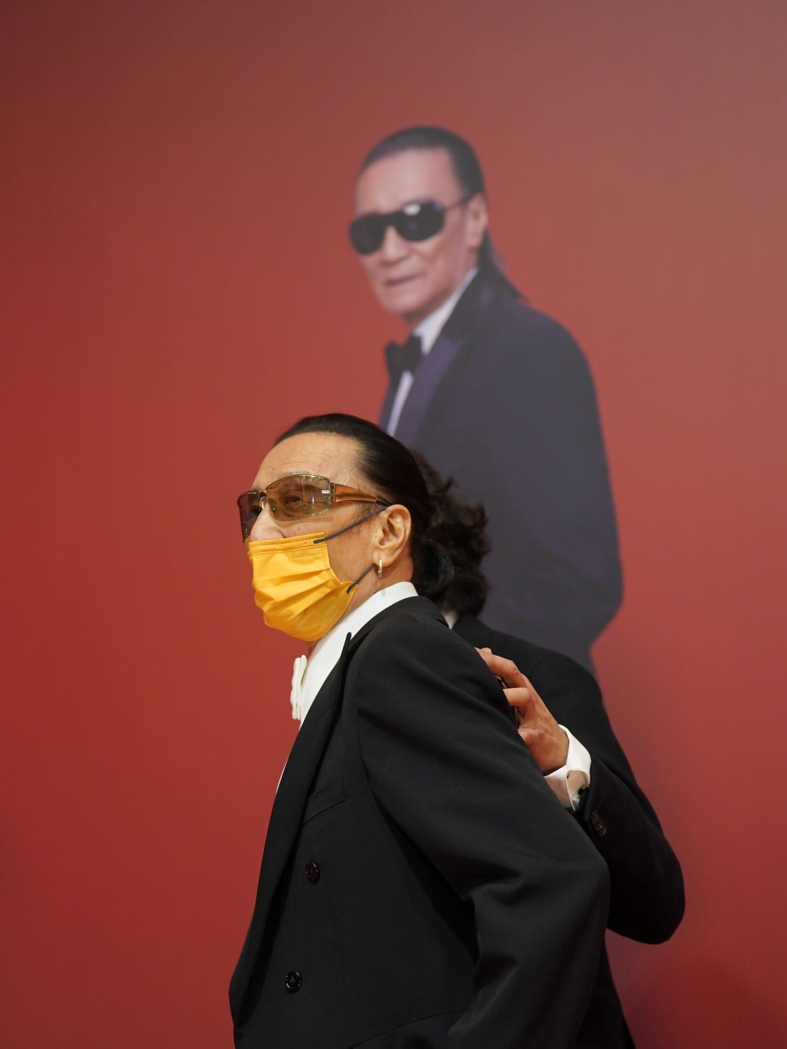 謝賢與《殺出個黃昏》演員亮相紅地毯。