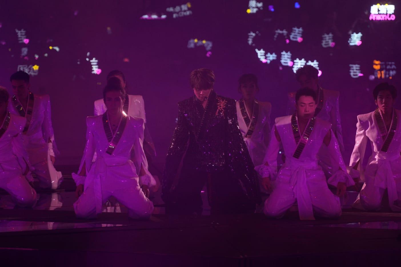 姜濤演出鏡中鏡