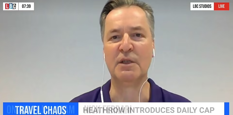 霍蘭凱批評TikTok有用戶教旅客濫用機場輪椅。(互聯網)