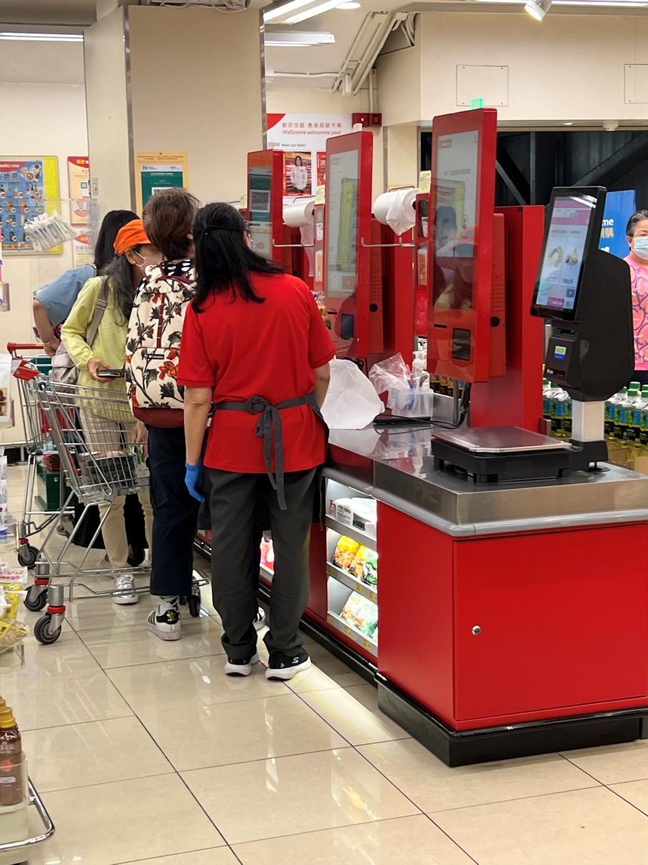 綠領行動調查︰44%過去一個月有攞背心袋 75%贊成每個袋加至2元