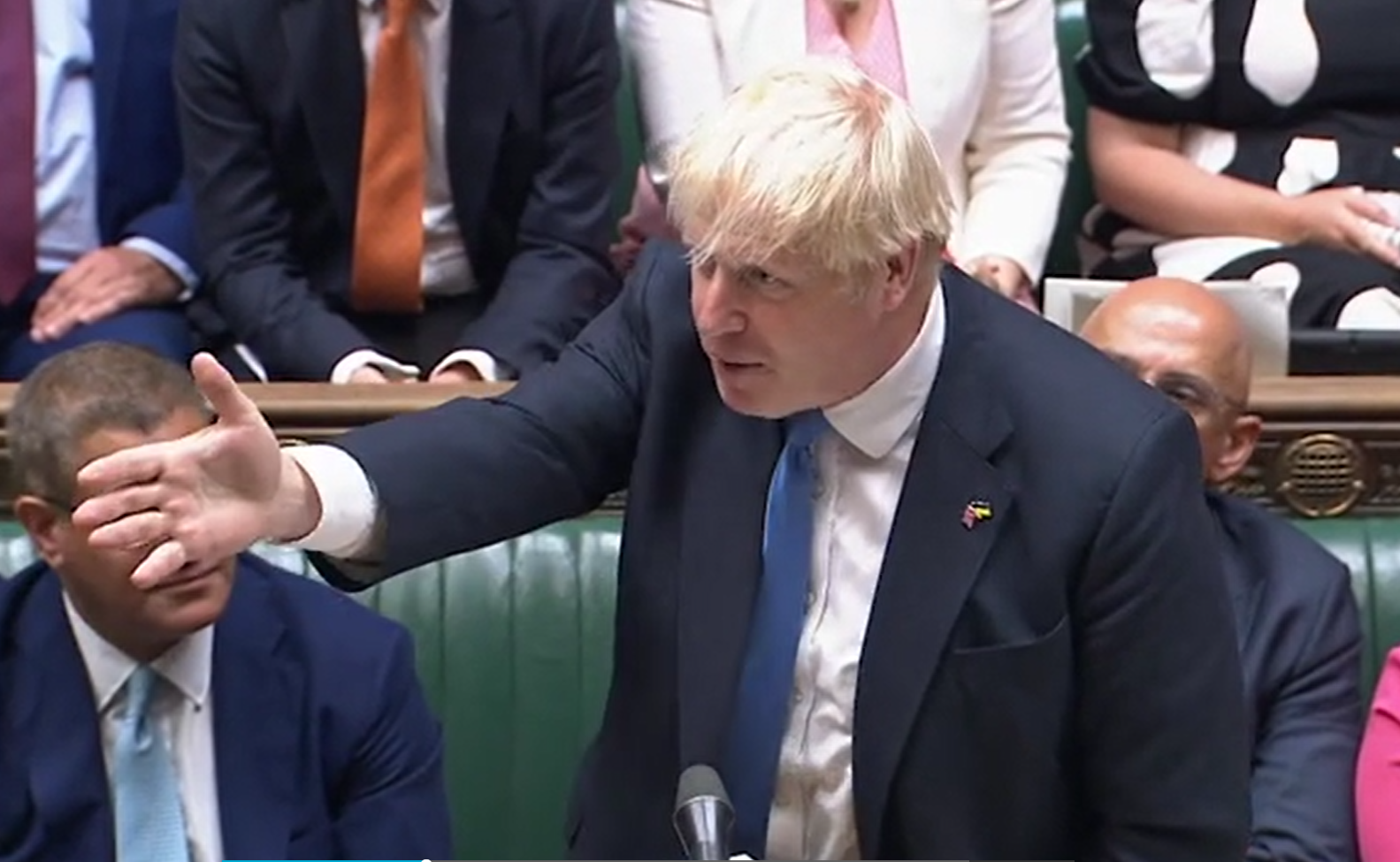 約翰遜在國會發表「告別演說」。(互聯網)