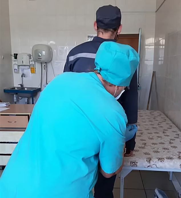 哈薩克一護士為孌童犯注射抗雄性激素藥物。(互聯網)