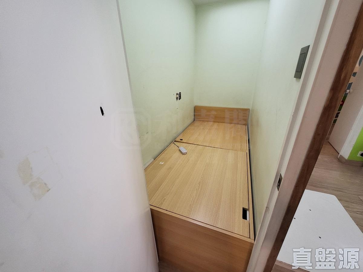 加建的工人房。