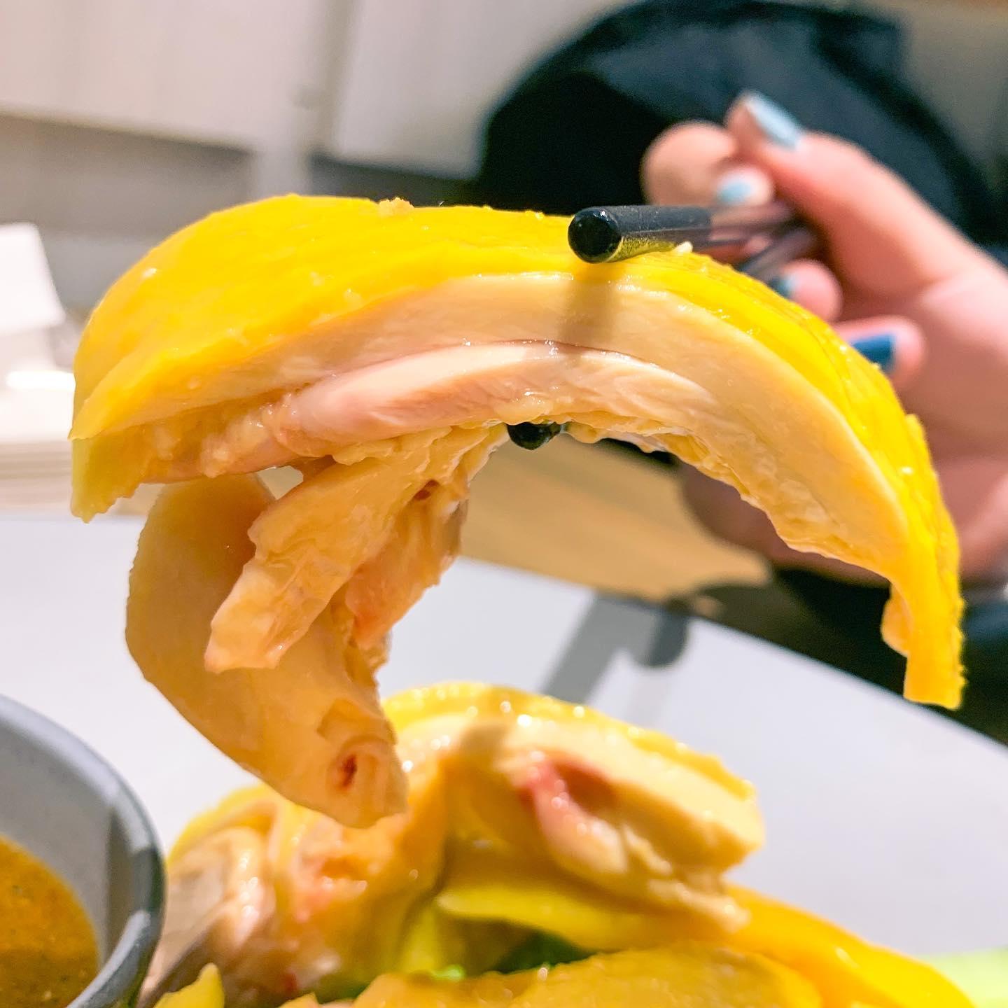 海南雞皮爽肉嫩。(Instagram @foodie_diary_van)