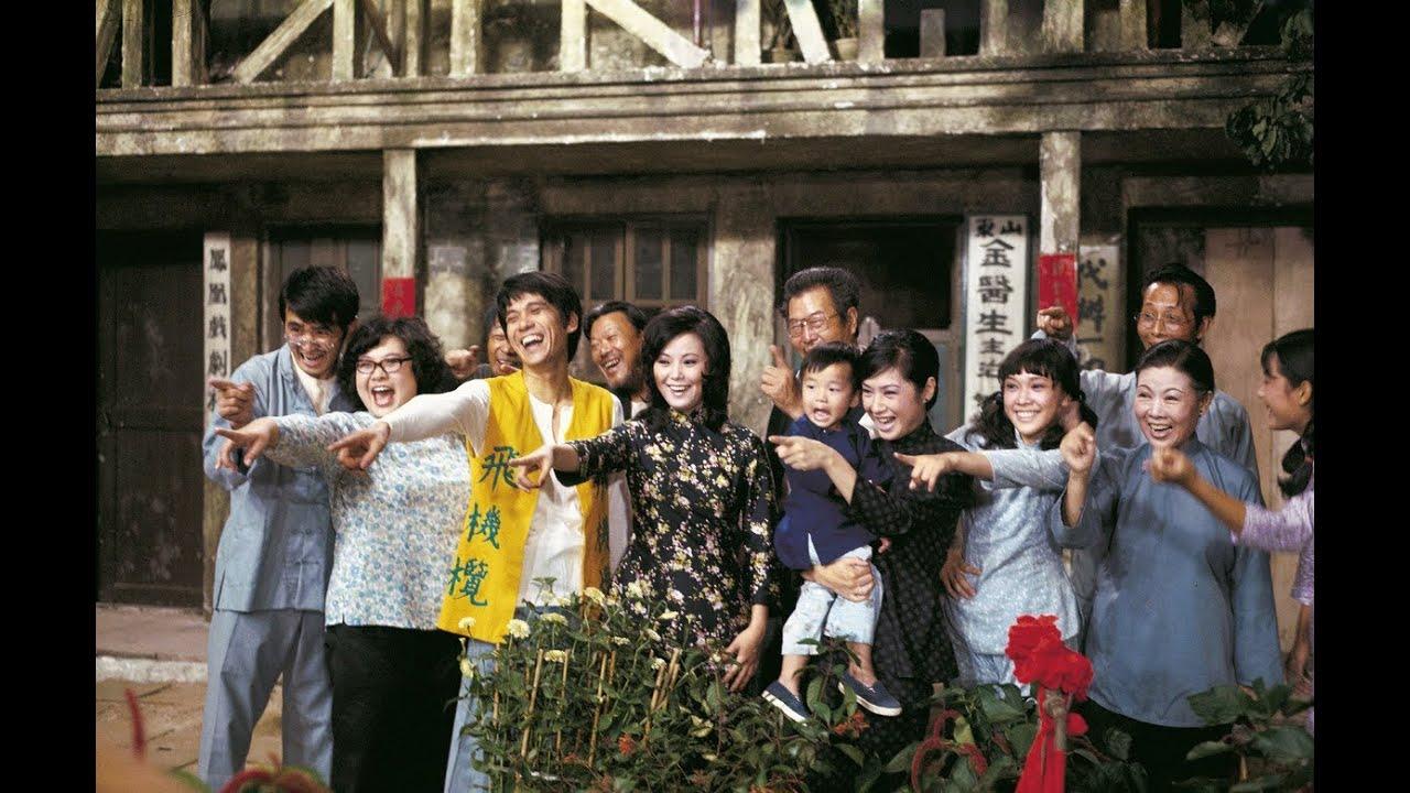 肥姐(左二)在《七十二家房客》演上海婆令人留下深刻印象。