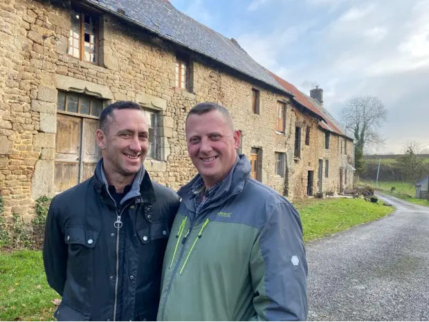 同性戀人Mark Mappley及Yip Ward。(互聯網)