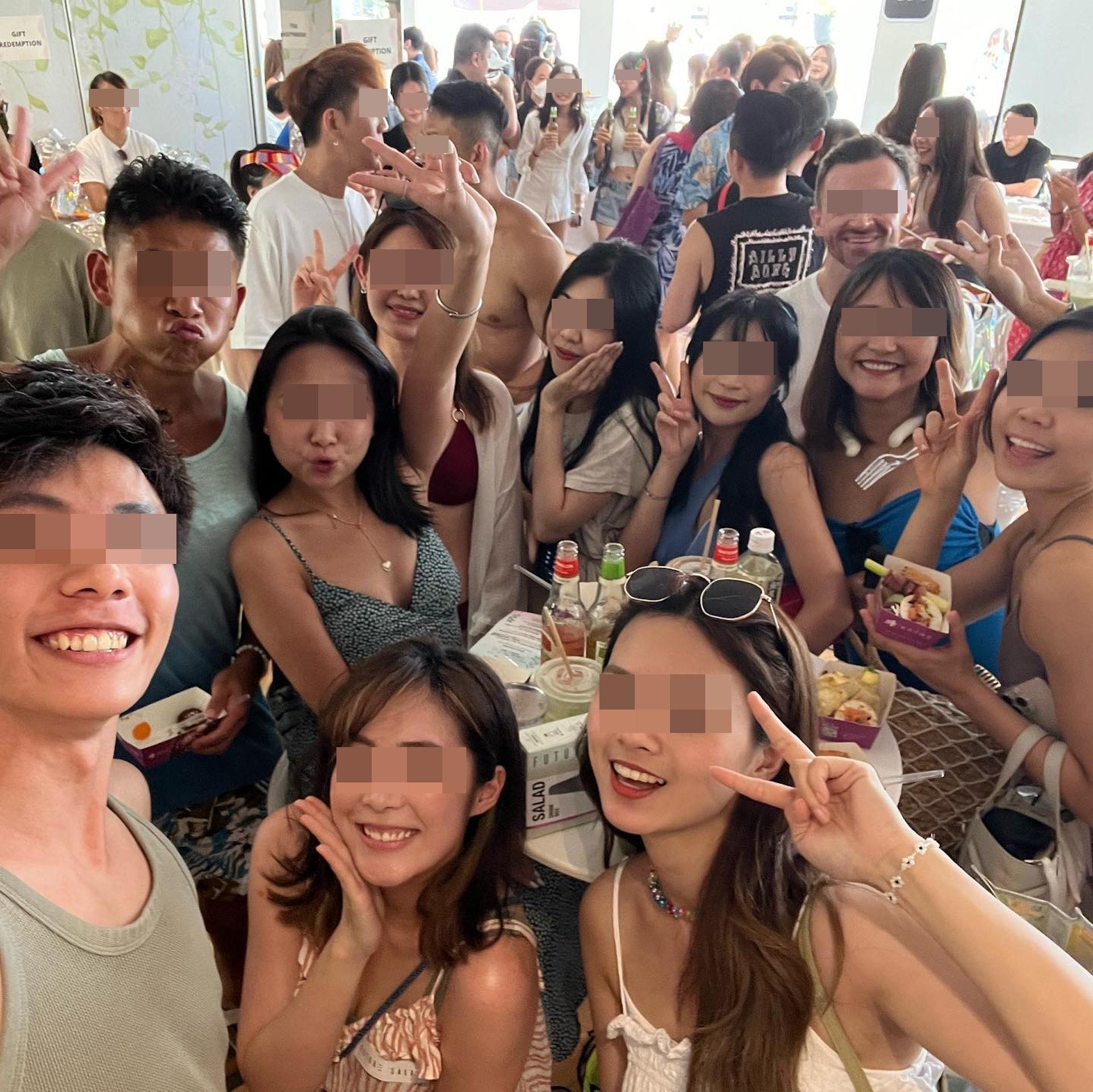 當日「會所一號」淺水灣店室正舉行派對,出席者幾乎全部沒有戴口罩下滿場飛及飲食。(Prudence Produce Facebook 圖片)