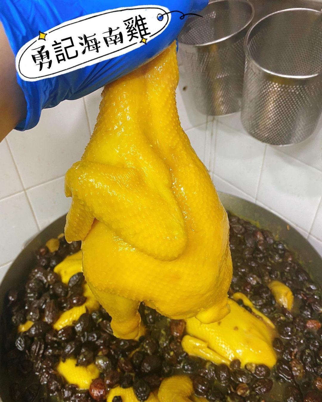 每天限售180隻。(Instagram @yungkee_hainan_chicken)