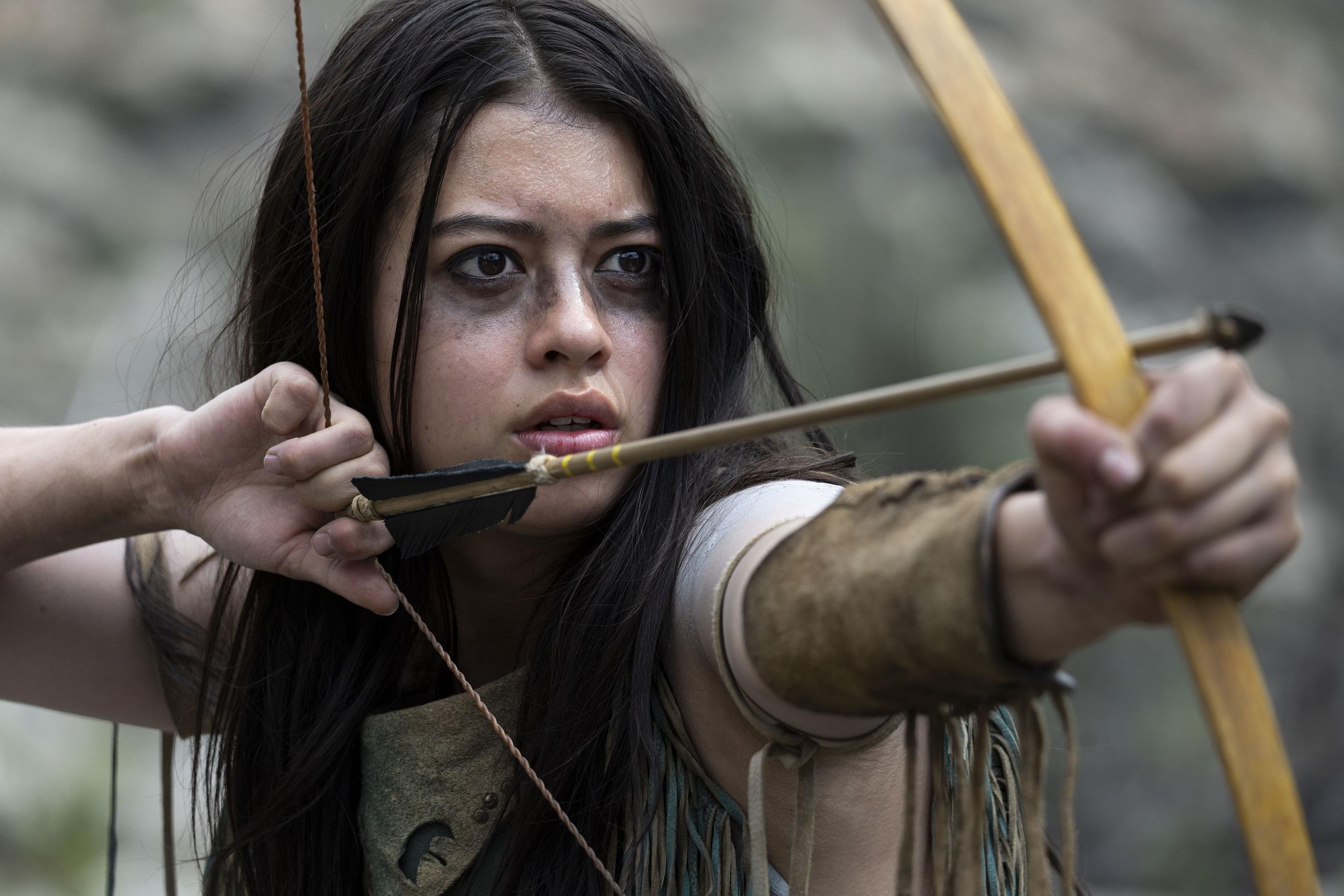 《狩獵追擊》是首套以女性角度出發的系列作品。(《鐵血戰士:狩獵追擊》劇照)