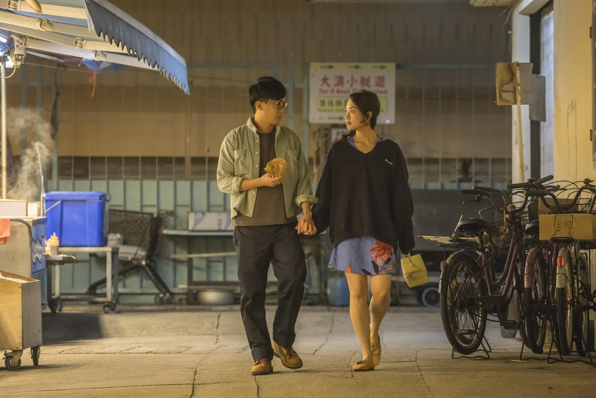 梁雍婷在《緣路山旮旯》演拍拖經驗豐富的港女。