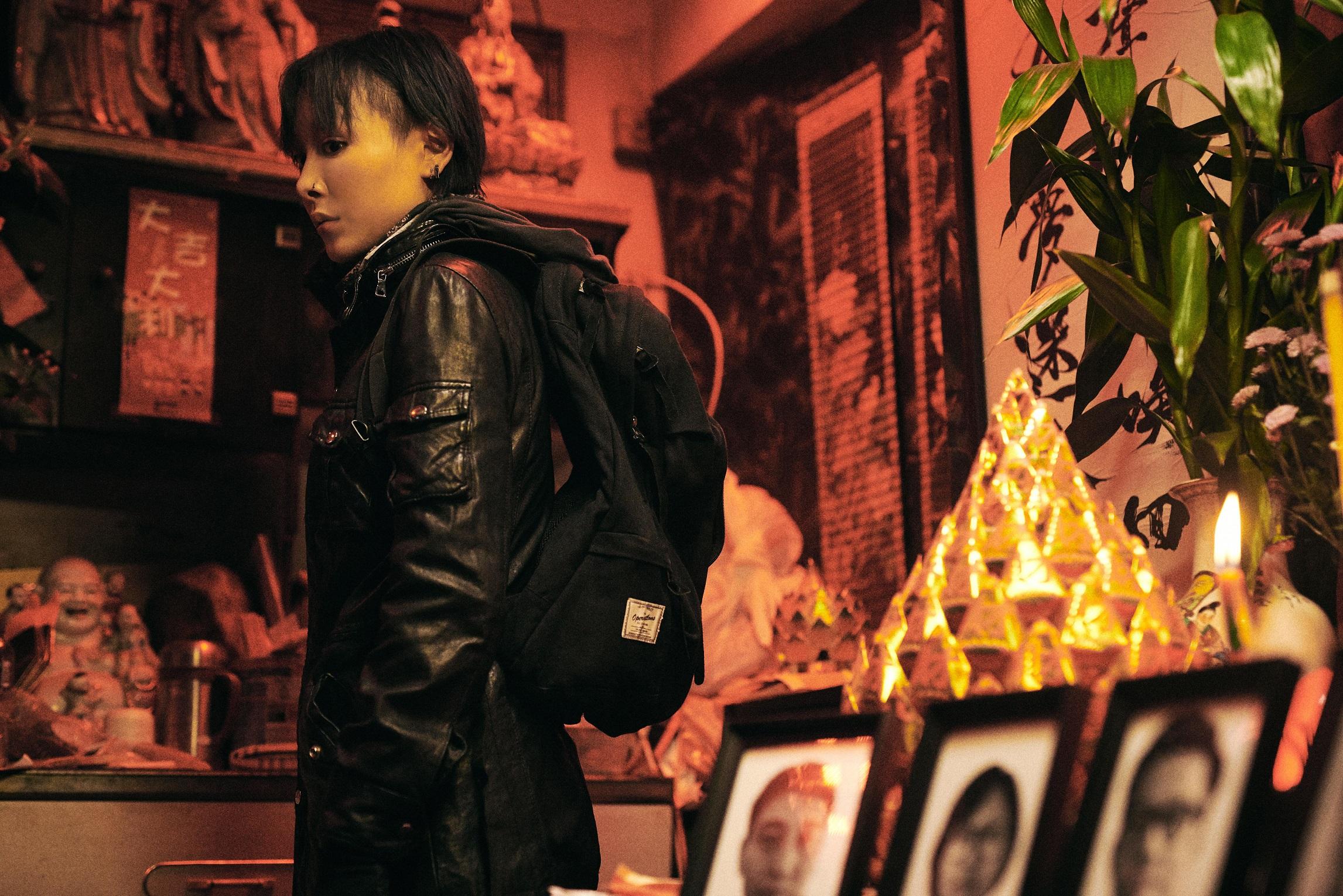 Jeana首次演男仔頭角色。